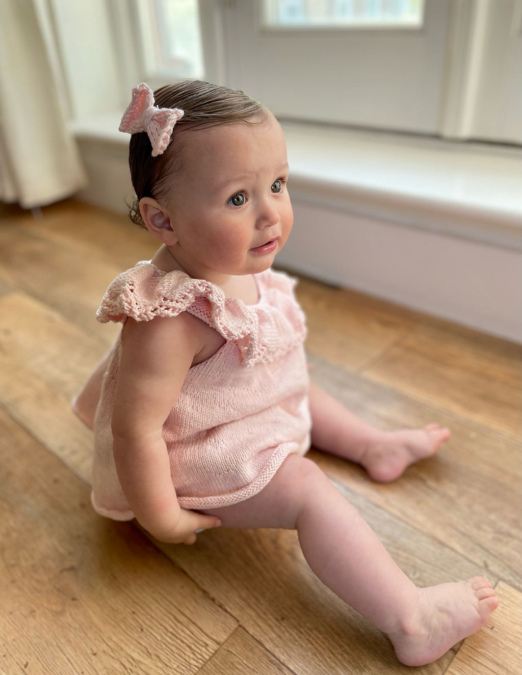26S - Ziah Angel Pinch Bows