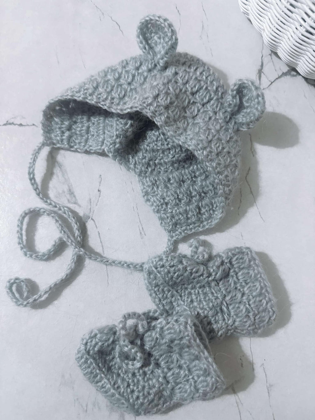 AW1 - Ziah Mohair Bear Bonnet & Booties Grey
