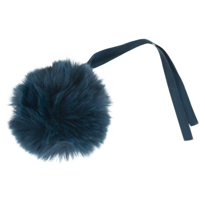 AW1 - Ziah Luxury Pom Hat