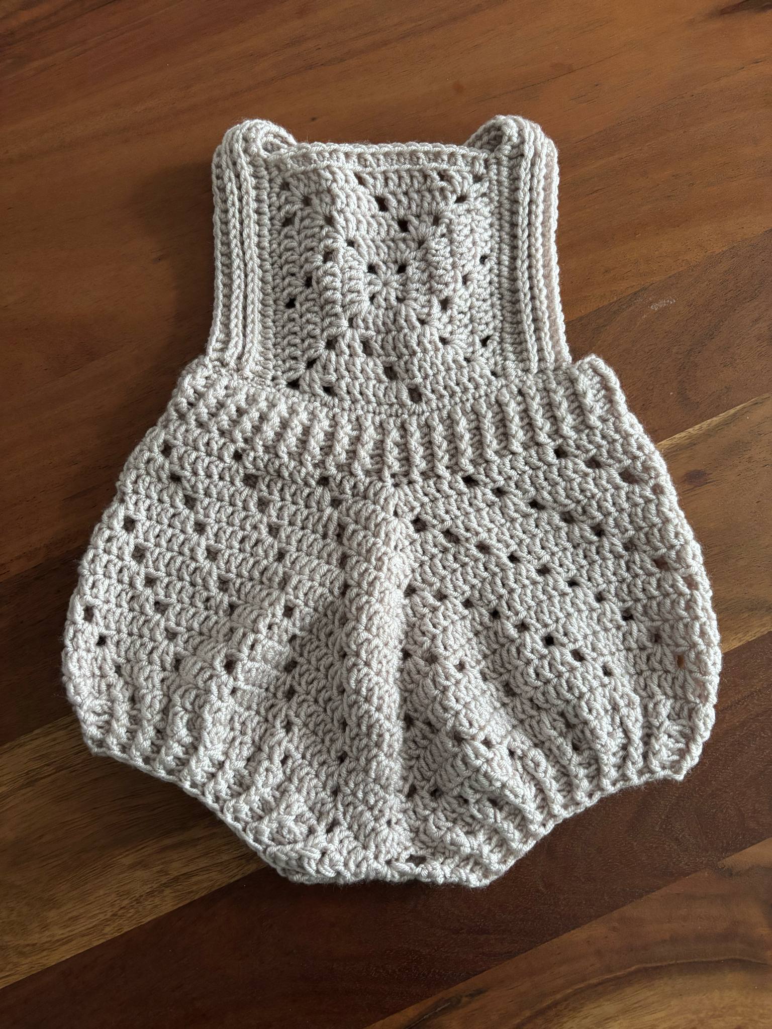 26S - Granny Stitch Ziah Romper