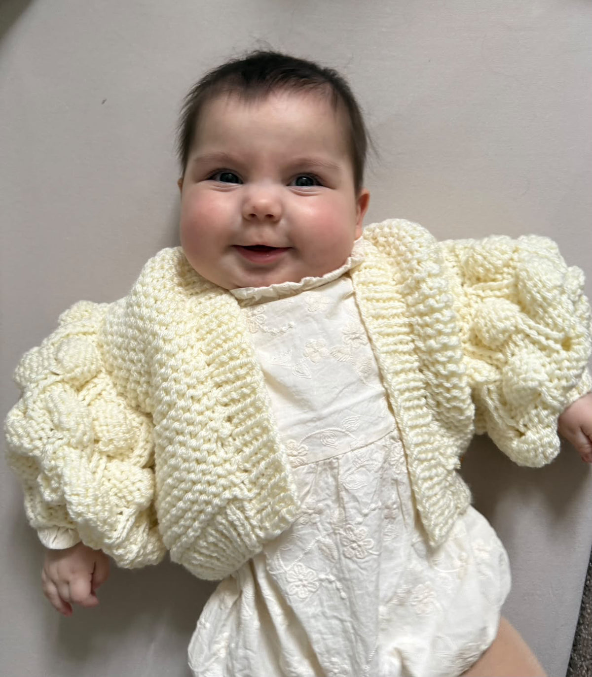 AW1 - Open Bubble Sleeve Cardigan