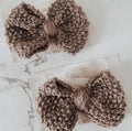 AW1 - Ziah Detailed Bows