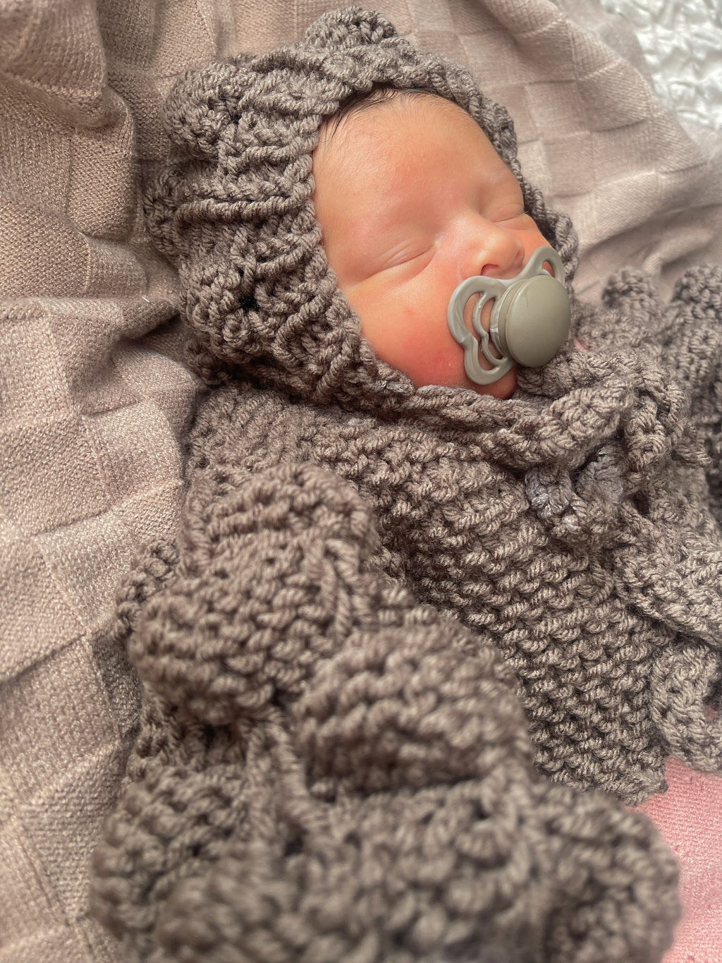 AW1 - Ziah Bubble Bonnet