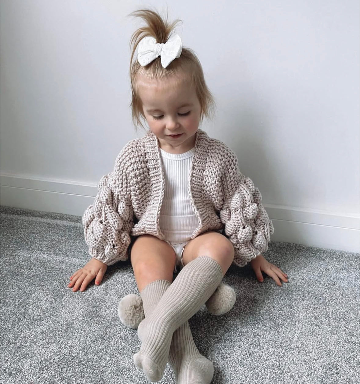 AW1 - Open Bubble Sleeve Cardigan